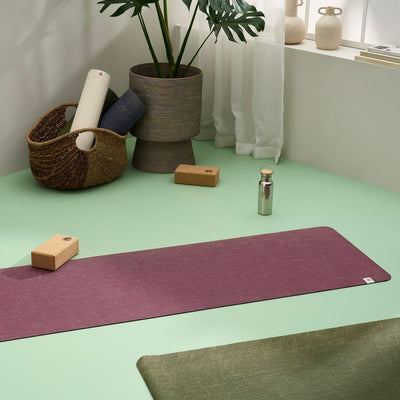 Jute Yoga Mat Sustainable Non-Slip Yoga Mat CompleteGrip™ Jute 4mm - Home Yoga Studio Autumn Plum Jute Yoga Mat #colour_limited-edition-autumn-plum